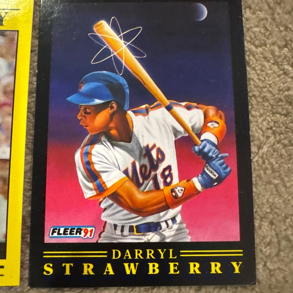 Darryl Strawberry Baseball Card Set - Picture 3 of 5